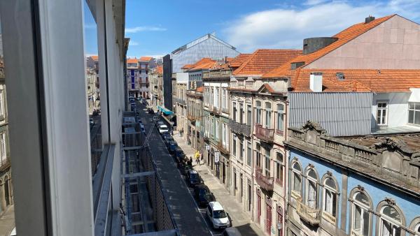 Billede 3: BEST - Studio Porto Downtown with AC and Parking