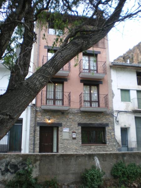 A la foto es mostra l'objecte Casa de la abuela María situat a la ciutat de Tormón.