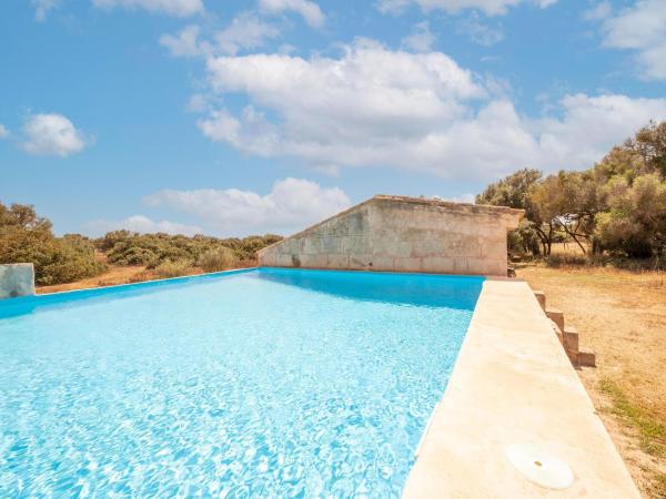 Na zdjęciu widoczny jest obiekt Classic Cottage in Campos Majorca with Swimming Pool położony w mieście Campos.