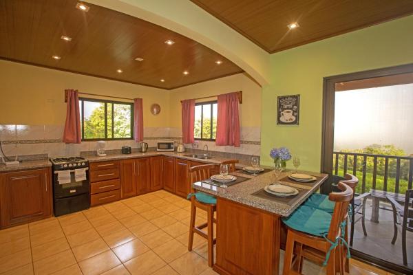 Beautiful 2 Bedroom Villa With Private Nature Reserve - Friendship House - Costa Rica