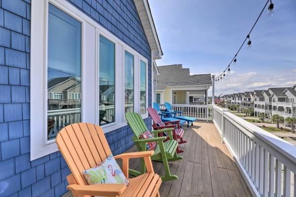 Charming Surf City Home With Elevator Walk To Beach - Surf City, NC