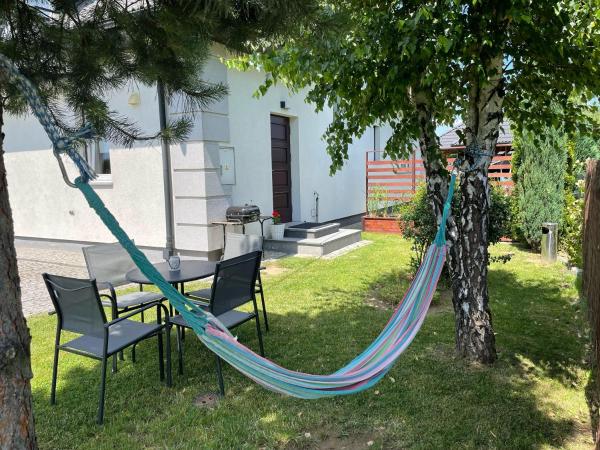A la foto es mostra l'objecte Batek Home situat a la ciutat de Zator.