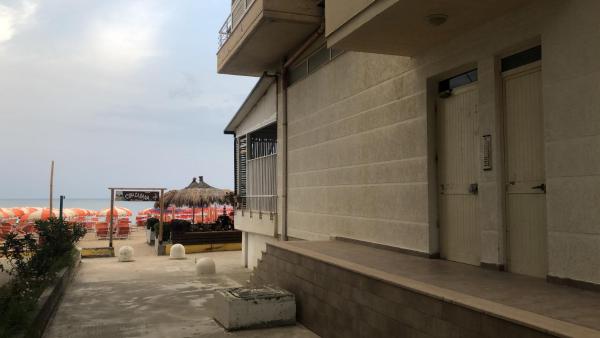 Φωτογραφία 7: Sun & Sea Apartment