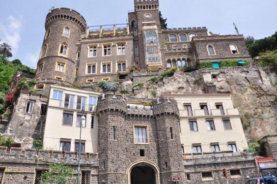Na fotografii je vidět objekt Studio Apartment in Neapolitan Castle Int 28 nacházející se ve městě Neapol.