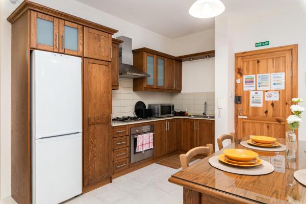 Zdjęcie 9: Spacious, Bright & Cosy 2 Bedroom 2 Bathroom Apartment - Msida Uni Heights