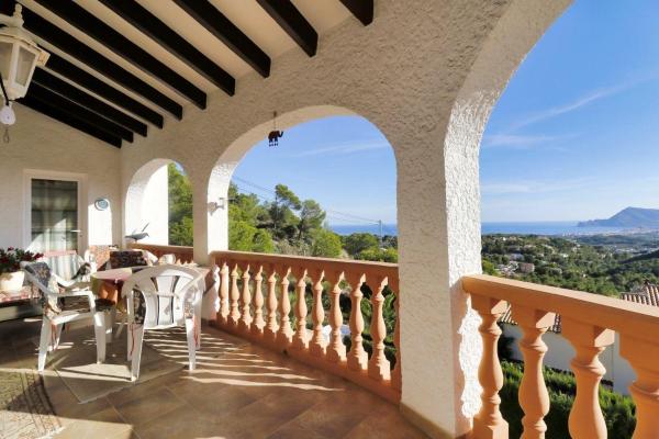 Fotografie 6: Large chalet with private pool