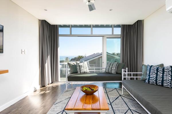Camps Bay Village - Beach View Apartments - Cape Town