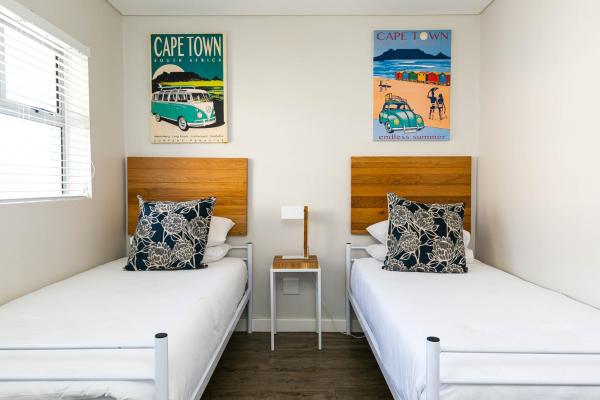 Camps Bay Village - Beach View Apartments - Camps Bay
