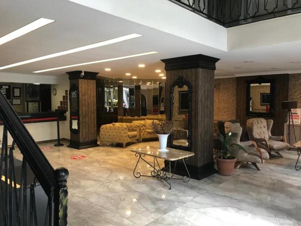 A la foto es mostra l'objecte Keles Hotel situat a la ciutat de Rize.