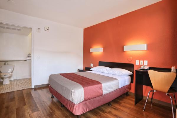 Foto 7: Super 8 by Wyndham Walnut Creek