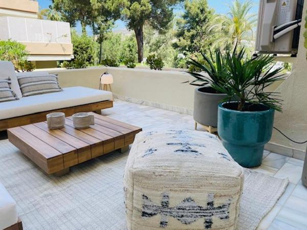 A la foto es mostra l'objecte Lovely studio situat a la ciutat de Marbella.