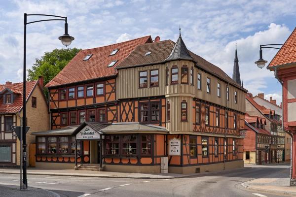 På billedet ses objektet Hotel Schlossblick beliggende i byen Wernigerode.