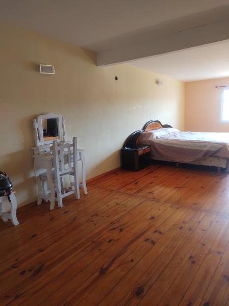Na fotografii je vidět objekt Departamento 1 ambiente zona sur nacházející se ve městě Villa Martín Arín.