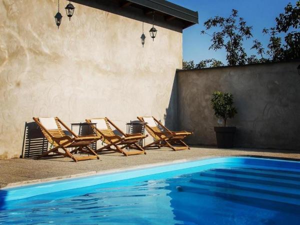 A la foto es mostra l'objecte Holiday Home Thesaurum situat a la ciutat de Karanac.