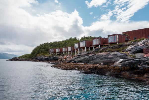 Auf dem Foto ist das Objekt Aurora Fjord Cabins in der Stadt Ysteby zu sehen.