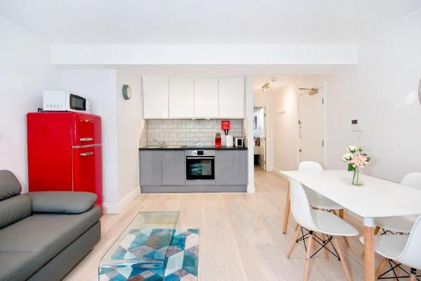 Bilde 5: Eldon Chambers Flat 1 by City Living London