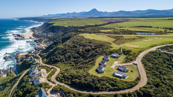 La photo montre l'objet Fynbos Golf and Country Estate situé dans la ville de Oubosrand.