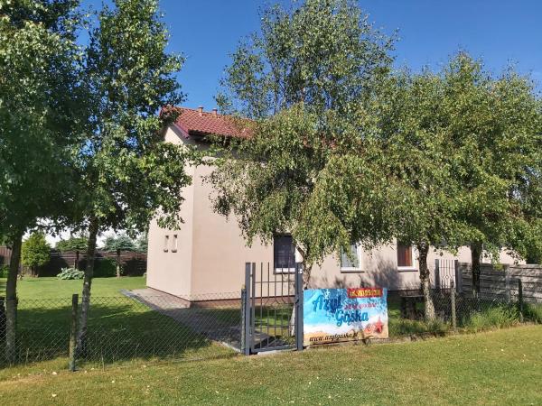 På bildet vises objektet Azyl Gąska som ligger i byen Gąski.