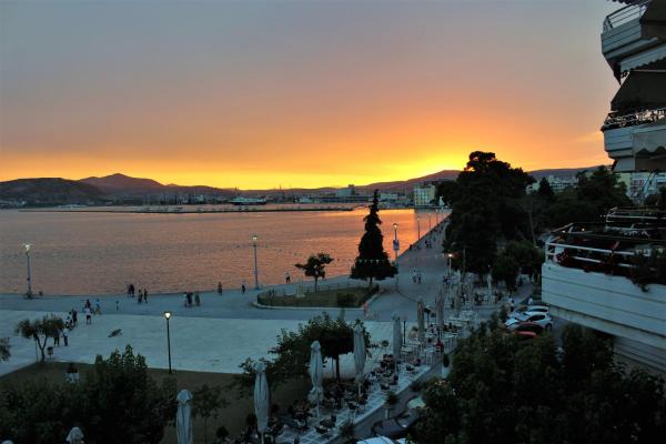 A la foto es mostra l'objecte Luxury Sea View situat a la ciutat de Volos.