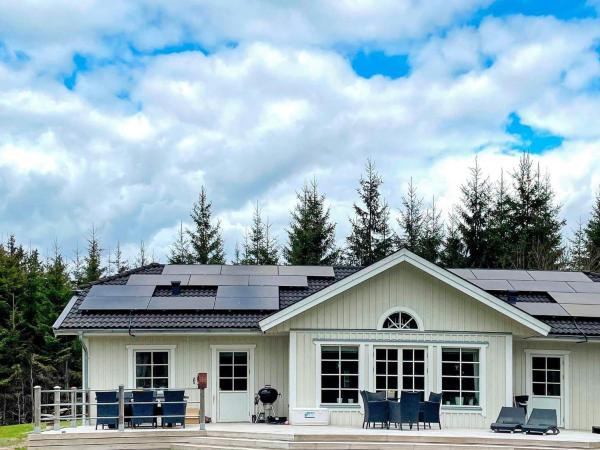 På bildet vises objektet 5 person holiday home in ULRICEHAMN-By Traum som ligger i byen Vasared.