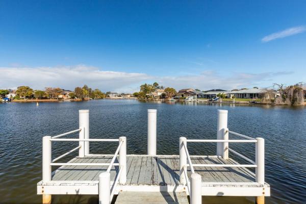 Waterfront On Forster Keys - 福斯特