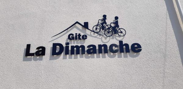 Kuva 7: La Dimanche