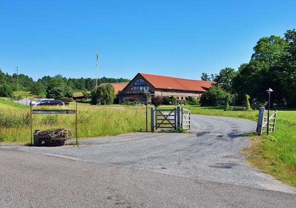 A la foto es mostra l'objecte Flora Dekor gästgård situat a la ciutat de Vårgårda.