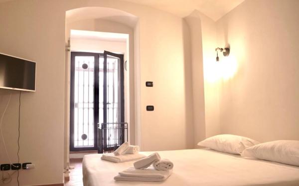 A la foto es mostra l'objecte Blu Suites and Apartments Bari situat a la ciutat de Bari.