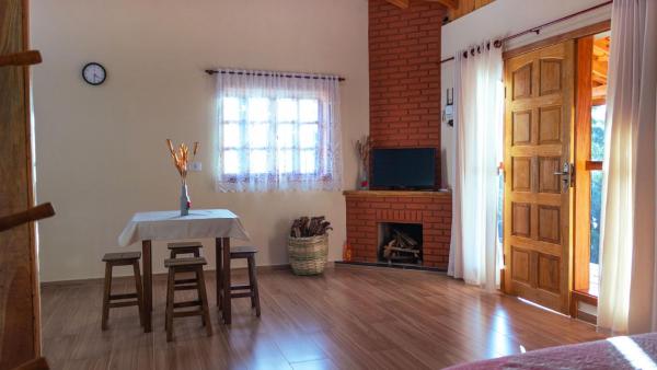 A la foto es mostra l'objecte Aconchegante chale com Wi Fi em Sapucai Mirim MG situat a la ciutat de Gonçalves.