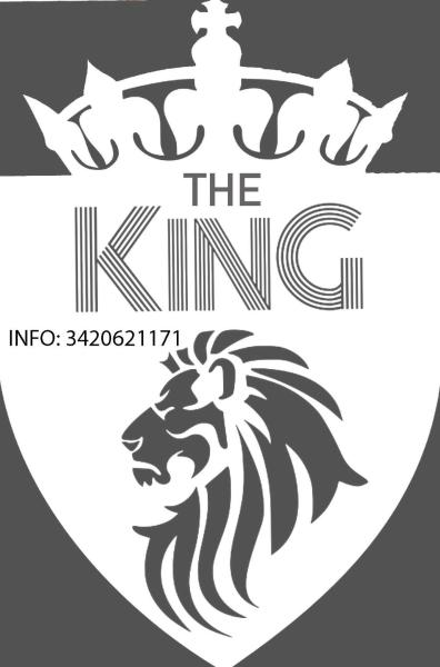 Na fotografii je vidět objekt B&B The King nacházející se ve městě Curinga.