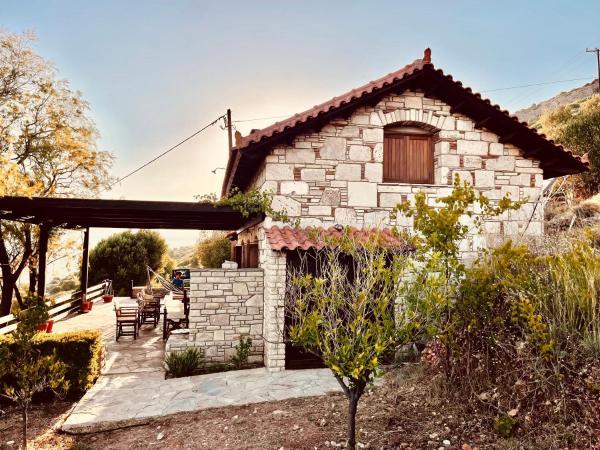 En la foto se muestra el objeto Villa Margarita ubicado en la ciudad de Samos.