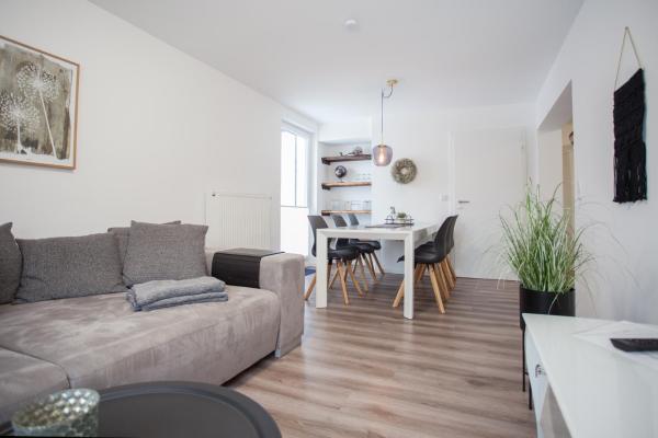 Nella foto è visibile l'oggetto WohnZauber Große Ferienwohnung für 6 Personen mit Hund situato nella città di Winterberg.