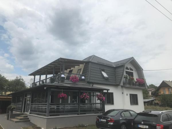 照片显示了位于Levoča市的Villa Mia物件。