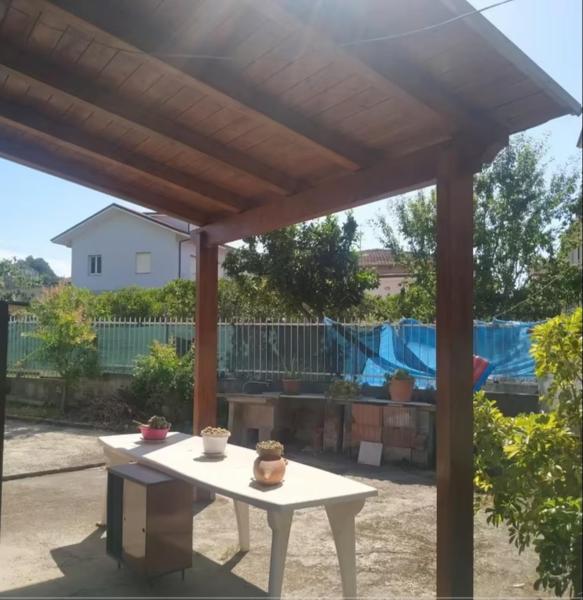 Na zdjęciu widoczny jest obiekt G&M Holiday Home położony w mieście Minturno.