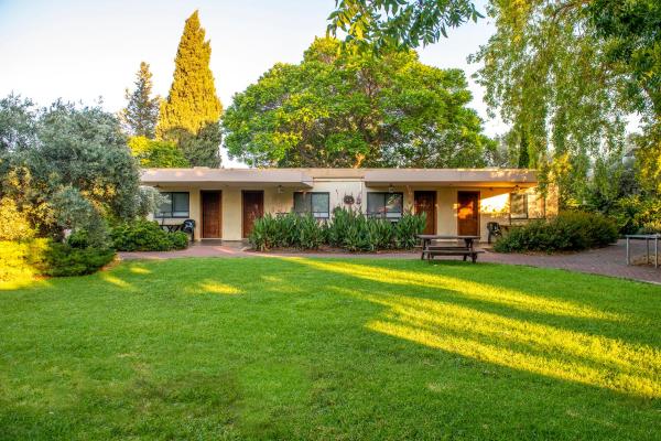 На фото показан объект כפר הנופש קיבוץ גדות Kibbutz Gadot Galilean Resort, расположенный в городе Gadot.
