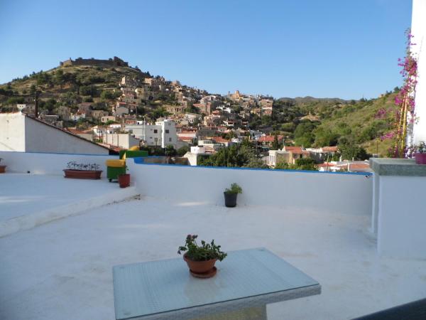 På bildet vises objektet Villa Kotetsi - Rooms To Let - Volissos - Chios som ligger i byen Limnos.