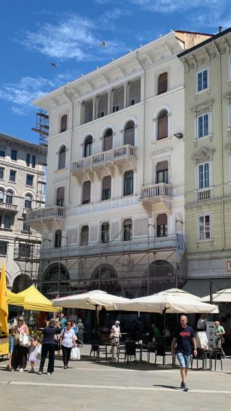 Auf dem Foto ist das Objekt Piazza Goldoni Rooms in der Stadt Triest zu sehen.