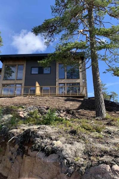Na zdjęciu widoczny jest obiekt Brand new mountain cabin położony w mieście Branäs.