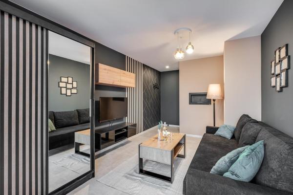 Na zdjęciu widoczny jest obiekt Loft House Apartment Studio z ogródkiem 3 położony w mieście Czerwionka.