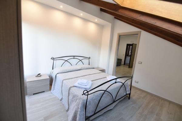 The photo shows the Casa Vacanze Andromeda located in the city of Agerola.