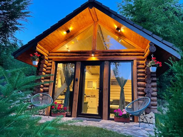 A la foto es mostra l'objecte Cabana din Groapa Frumoasa situat a la ciutat de Bănicel.