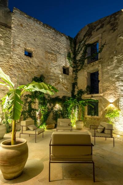 Isabella Di Castiglia Apartments - Belvedere