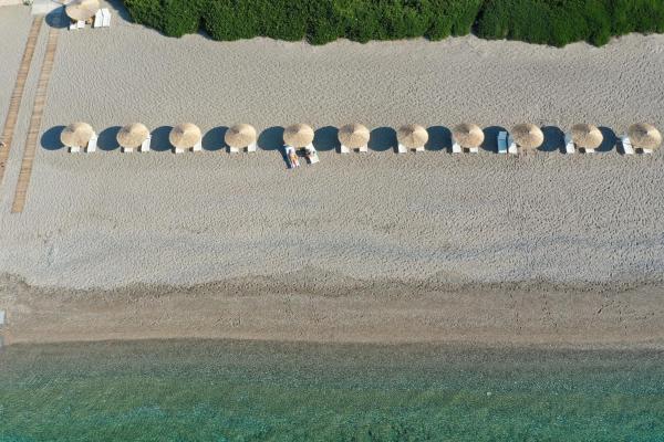 Niriides Beachfront Resort - Griechenland