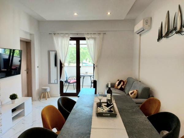 A la foto es mostra l'objecte Apartman s dvije spavaće sobe situat a la ciutat de Poreč.