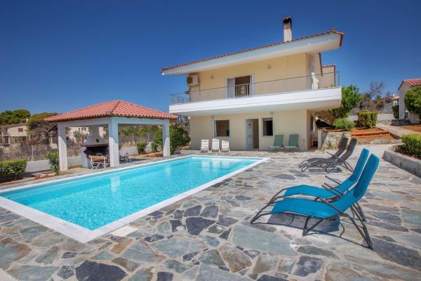 På billedet ses objektet Villa with Private S Pool-Theologos by GHH beliggende i byen Roïdhítsa.