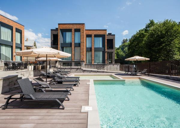 Aurora Luxe, Dilijan