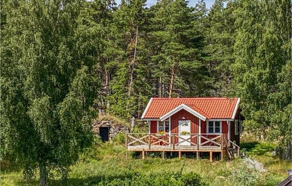 Na zdjęciu widoczny jest obiekt 2 Bedroom Lovely Home In Vikbolandet położony w mieście Arkösund.