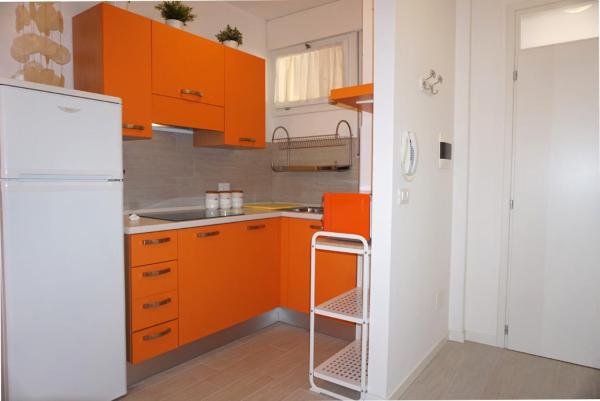 Φωτογραφία 9: Flat with a partial sea view
