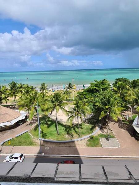 Op de foto is het object APARTAMENTO ENCANTADOR NA BEIRA-MAR DE MACEIÓ te zien, gelegen in de stad Maceió.