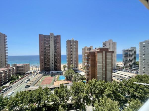 A la foto es mostra l'objecte Eleven Caballos Apartment situat a la ciutat de Benidorm.